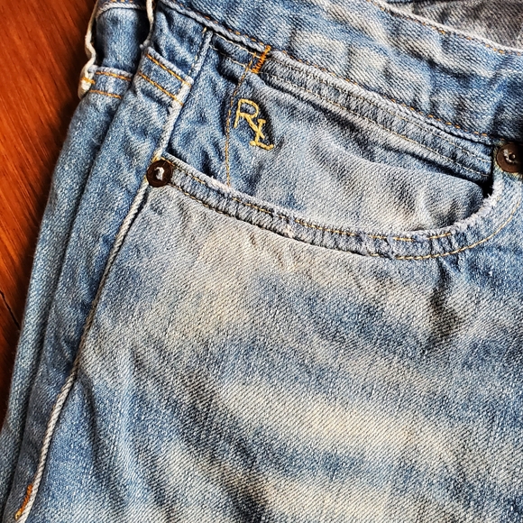Polo by Ralph Lauren Distressed Blue Jeans - Picture 9 of 9